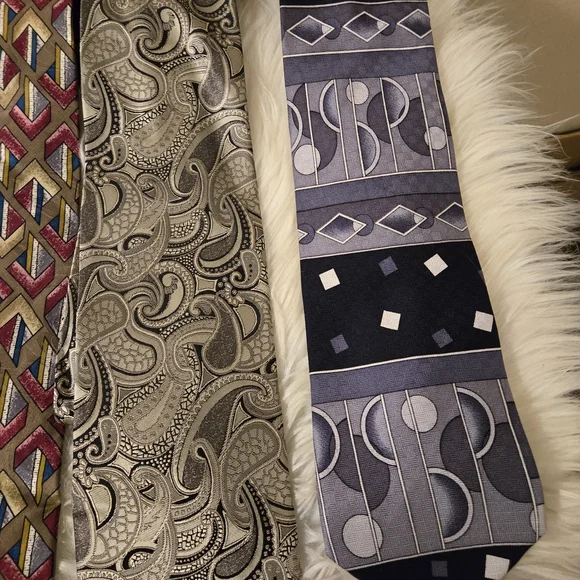 Assorted Multi-colored Ties Collection - Picture 6 of 11